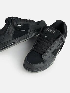 DVS Shoes Enduro Heir in Black / Black, Size 10.5